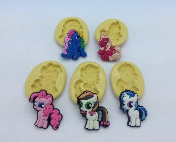 5 Moldes de silicona Mi Pequeño Pony. por Creandoparati en Etsy 5 Moldes de silicona Mi Pequeño Pony. por Creandoparati en Etsy