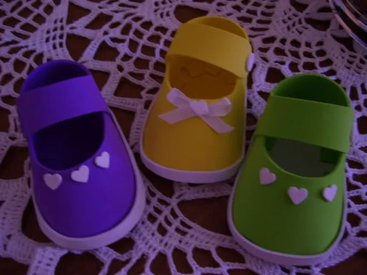 Moldes para zapatitos de bebe en foami | Baby shower | Pinterest ...