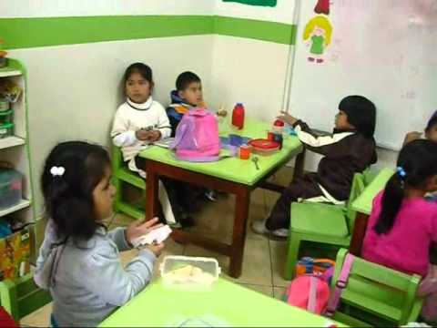 MOMENTOS DE UNA SESION EN EDUCACION INICIAL - YouTube