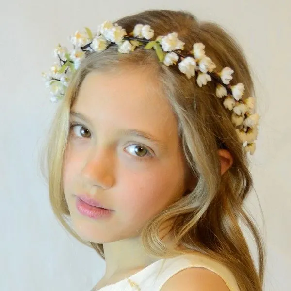Mon petit Piu-Piu: Coronas y diademas de flores para niñas Mon petit Piu-Piu: Coronas y diademas de flores para niñas