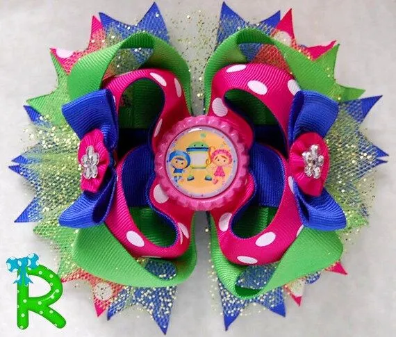 Moño para niñas de team umizoomi gancho de por RoshelysBowtique Moño para niñas de team umizoomi gancho de por RoshelysBowtique