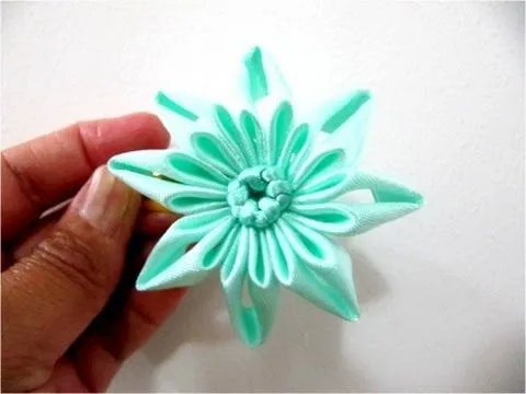 Moños flores estrellas en cintas para el cabello calados y ... Moños flores estrellas en cintas para el cabello calados y ...