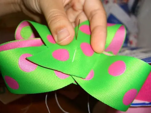 Como hacer moños tipo boutique - Imagui