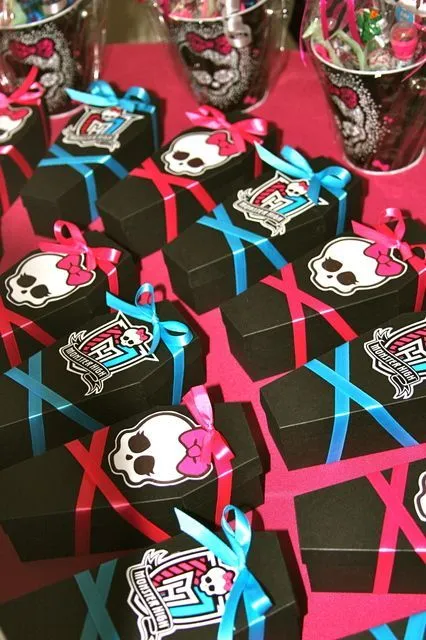 Monster High Birthday Party Ideas | Cumpleaños Monster High ... Monster High Birthday Party Ideas | Cumpleaños Monster High ...
