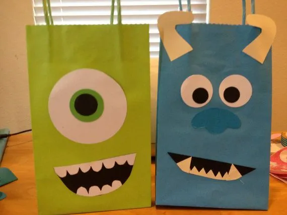 Monster Party Favor Bags | Bolsas De Regalos, Fiesta Monster ...