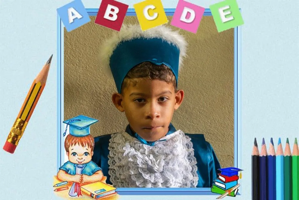 Montagem de Foto Online Formatura Infantil | Montagem de foto, Molduras para  fotos montagens, Molduras gratis