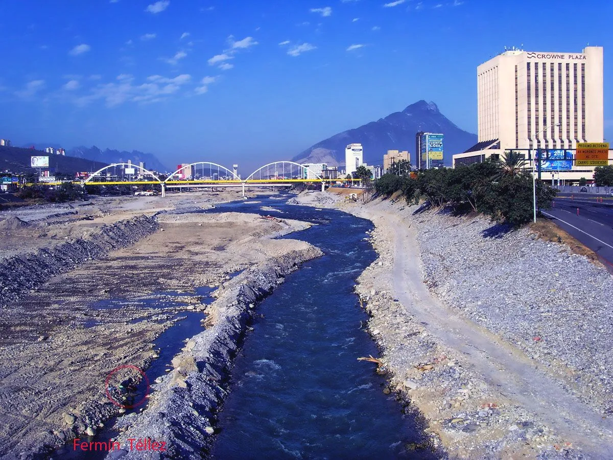 Monterrey,México: Lavado de ropa (ayer y hoy)