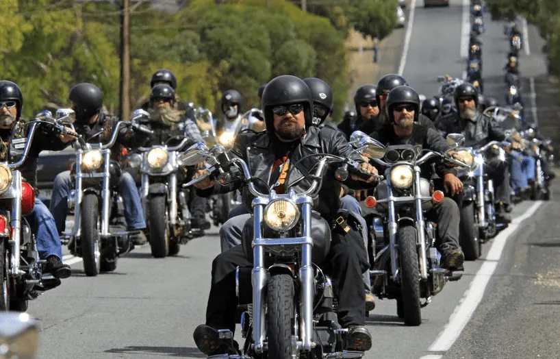 Moteros o bikers / Cultura del motociclismo - Tribus Urbanas Moteros o bikers / Cultura del motociclismo - Tribus Urbanas
