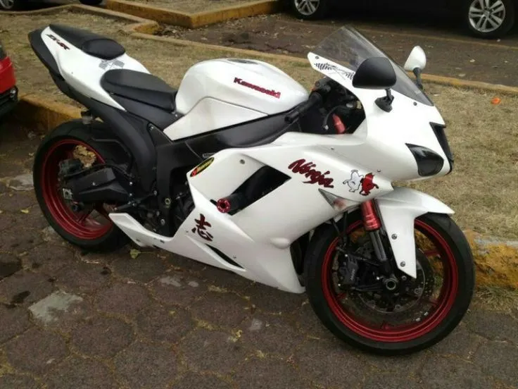 Moto kawasaki ninja 600 | carros raros y unicos | Pinterest