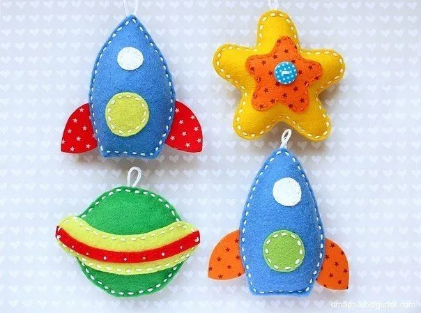 movil-fieltro-bebe-espacio- ...
