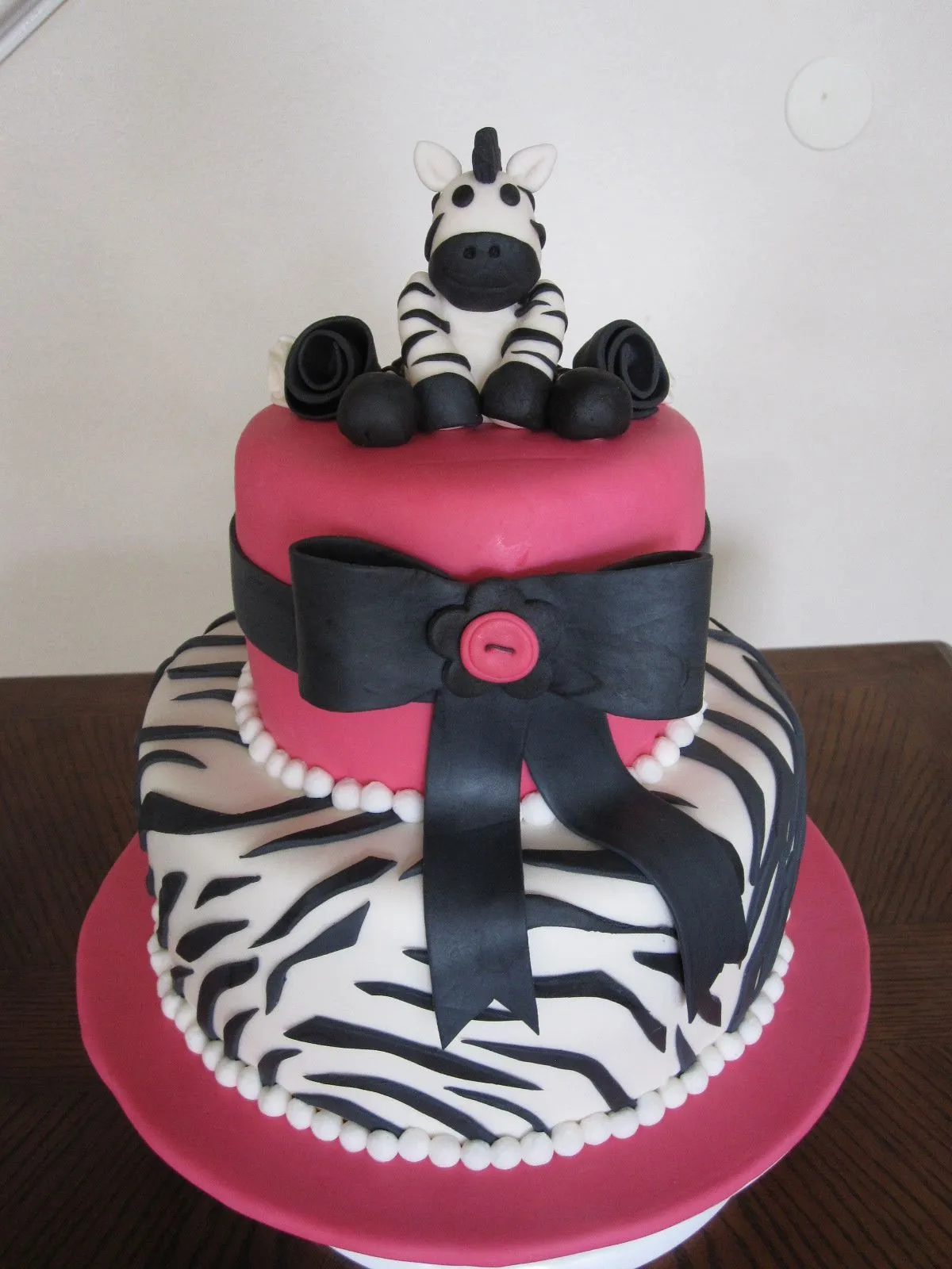 Baby Shower Cakes: Zebra Baby Shower Cake