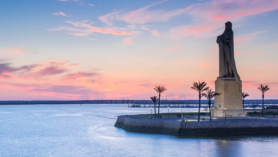 El Muelle de las Carabelas: visita los navíos de Colón | Barceló.com