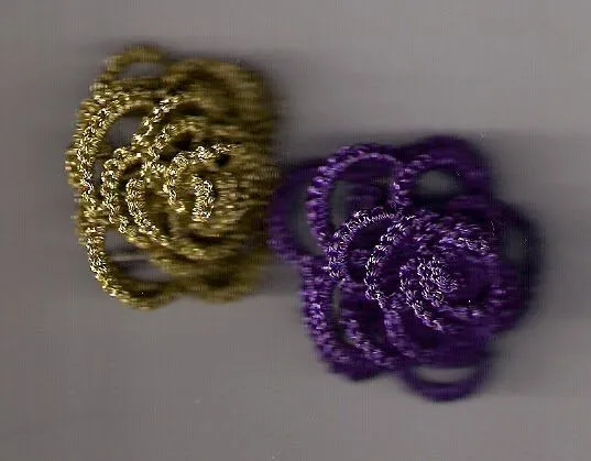 Muestras de frivolite: IDEAS PARA HACER AROS O ARETES DE FRIVOLITÉ Muestras de frivolite: IDEAS PARA HACER AROS O ARETES DE FRIVOLITÉ