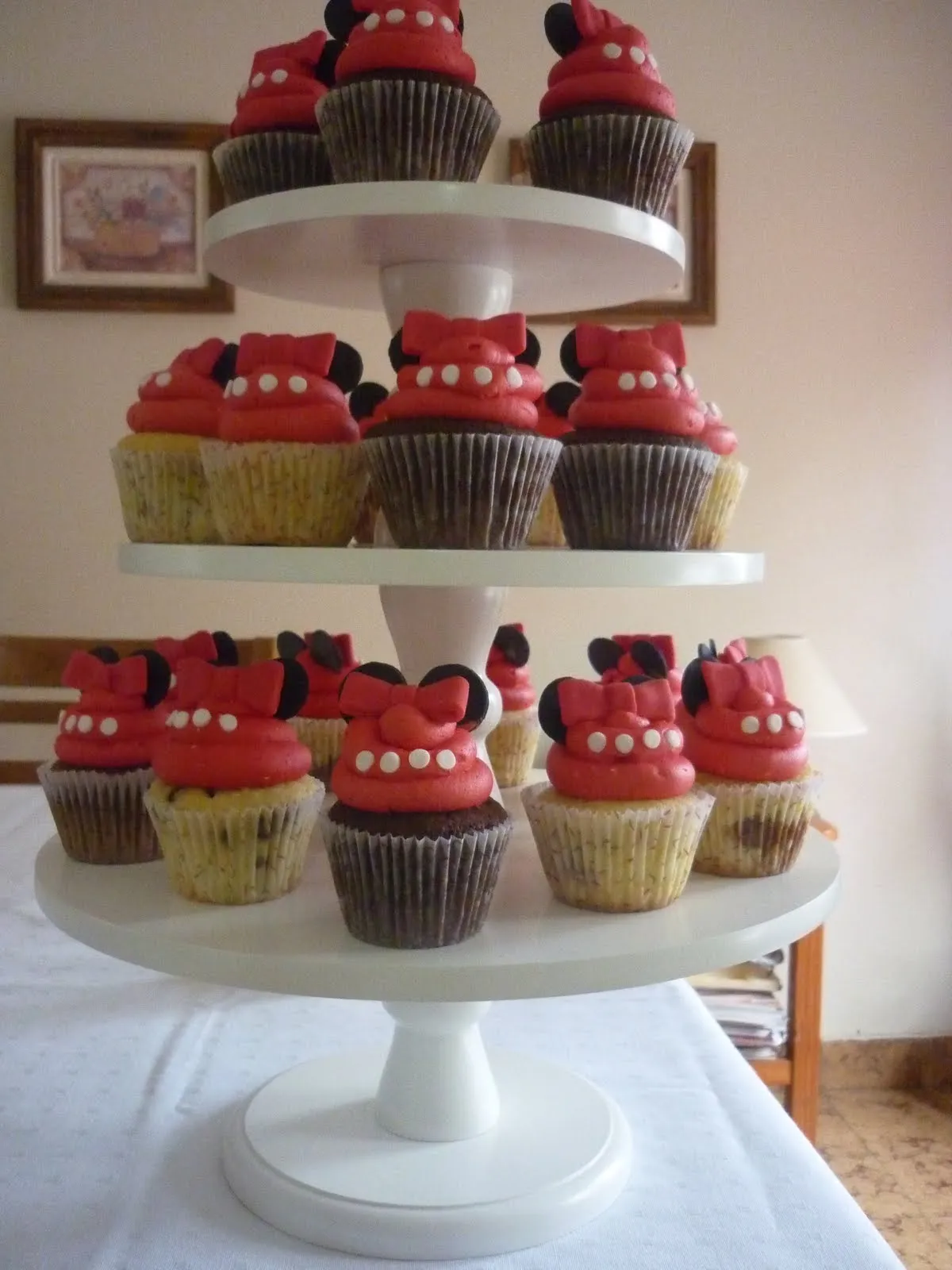 Muffins de la tía": Minnie para el primer añito de Renata Muffins de la tía": Minnie para el primer añito de Renata