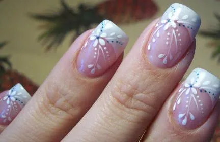 MUJER DIVINA: uñas decoradas
