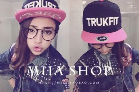 Mujer con gorra plana - Imagui