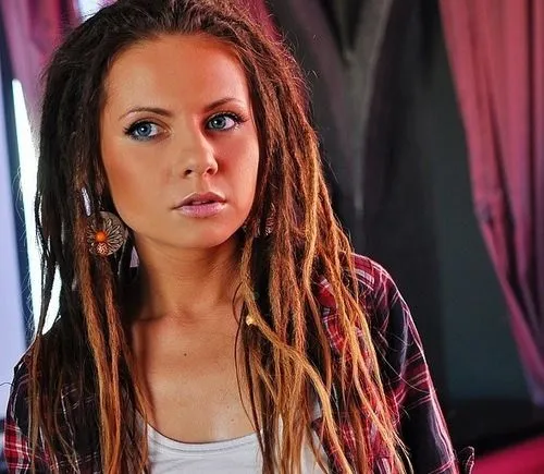 Indiskas Rastas Mujer rastas - Imagui