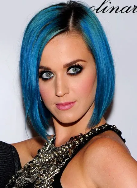 Mujeres con Pelo Azul ~ Maisonier