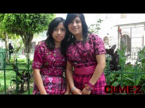 Mujeres en traje tipico de Guatemala