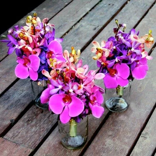 Multinotas: Centros de Mesa con Orquideas, Diferentes Ocasiones