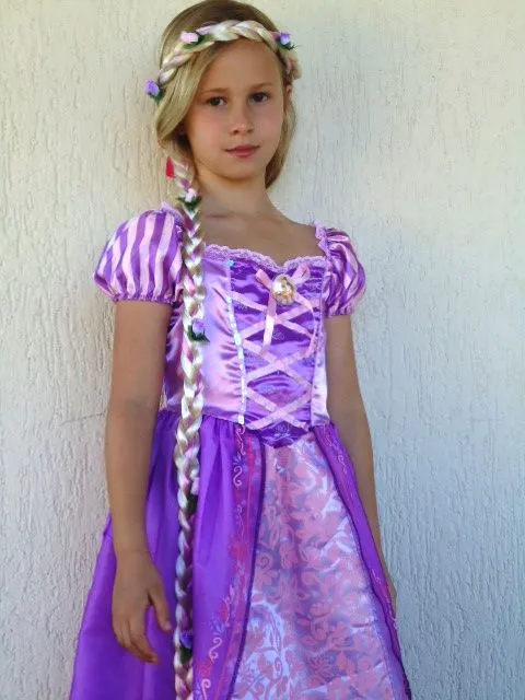 Multkoisas Sonhos e Fantasias: Fantasia Rapunzel Enrrolados importada Multkoisas Sonhos e Fantasias: Fantasia Rapunzel Enrrolados importada