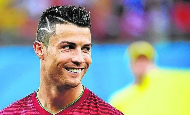 Mundial De Brasil 2014 - El peinado de Cristiano Ronaldo adivinó ... Mundial De Brasil 2014 - El peinado de Cristiano Ronaldo adivinó ...