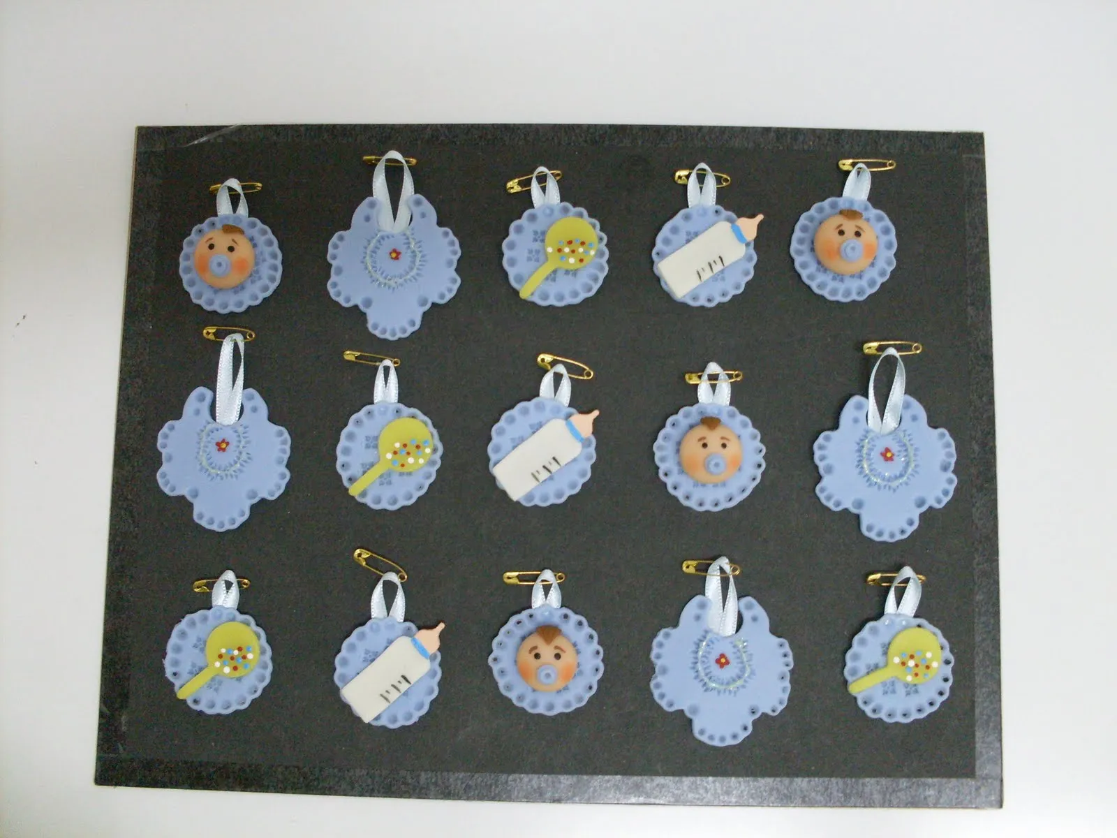 El Mundo Angelical de la Pasta Flexible: Souvenirs para baby shower
