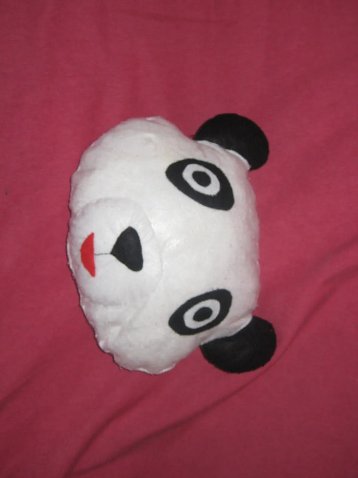 El mundo de Deza: costura: COJIN OSO PANDA FIELTRO El mundo de Deza: costura: COJIN OSO PANDA FIELTRO
