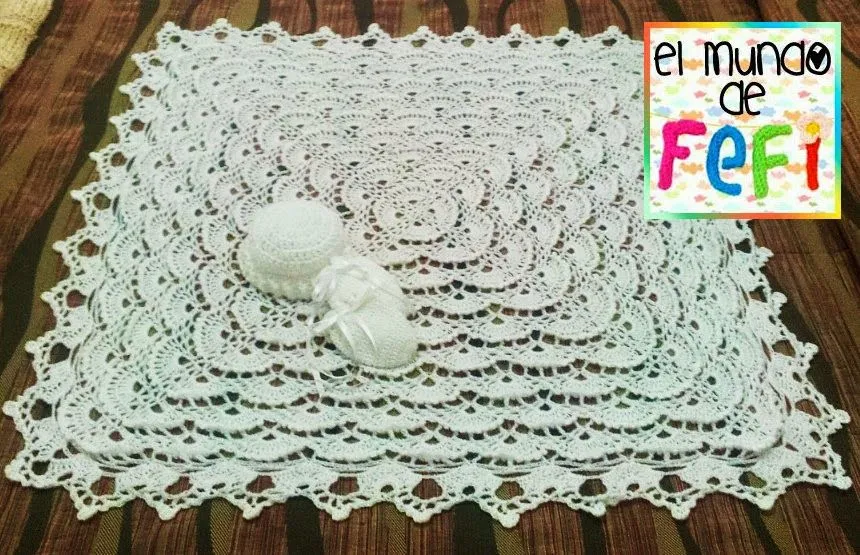 El mundo de Fefi: Mantilla, gorro y manoplas para bebé tejidos al ...