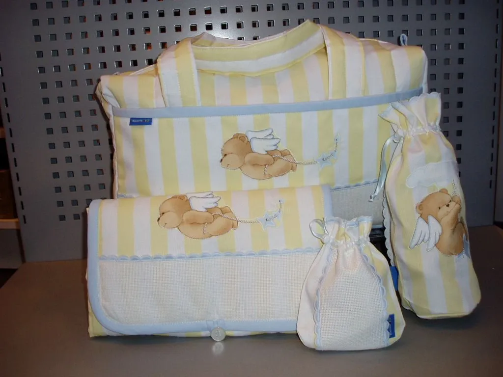 Mundo Larraz - Manualidades textiles