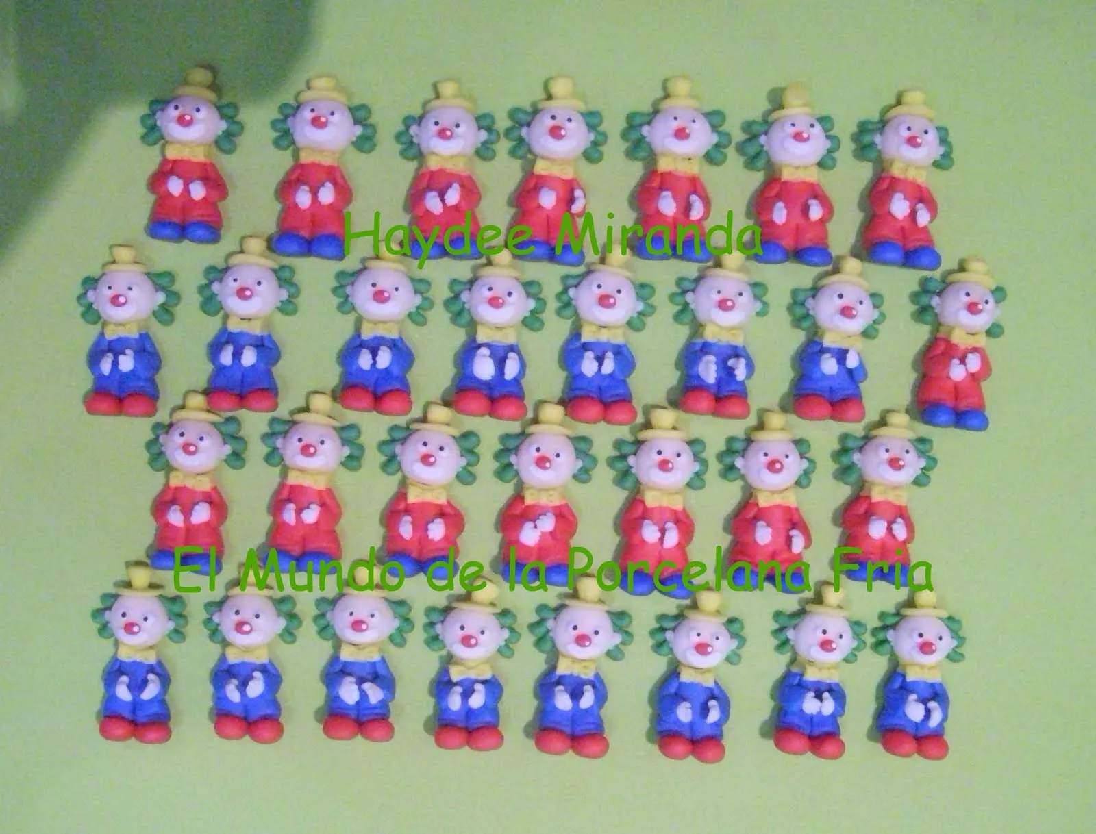 El Mundo de la Porcelana Fría: Payaso con souvenirs (aplique para ... El Mundo de la Porcelana Fría: Payaso con souvenirs (aplique para ...