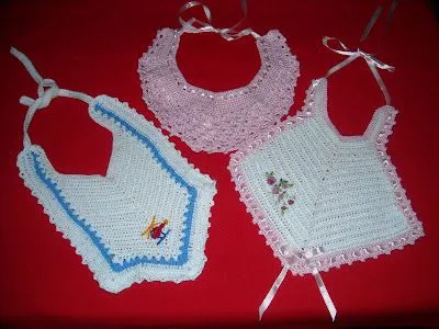 MUNDO DEL TEJIDO CROCHET Y ALGO MAS: BABEROS CROCHET MUNDO DEL TEJIDO CROCHET Y ALGO MAS: BABEROS CROCHET