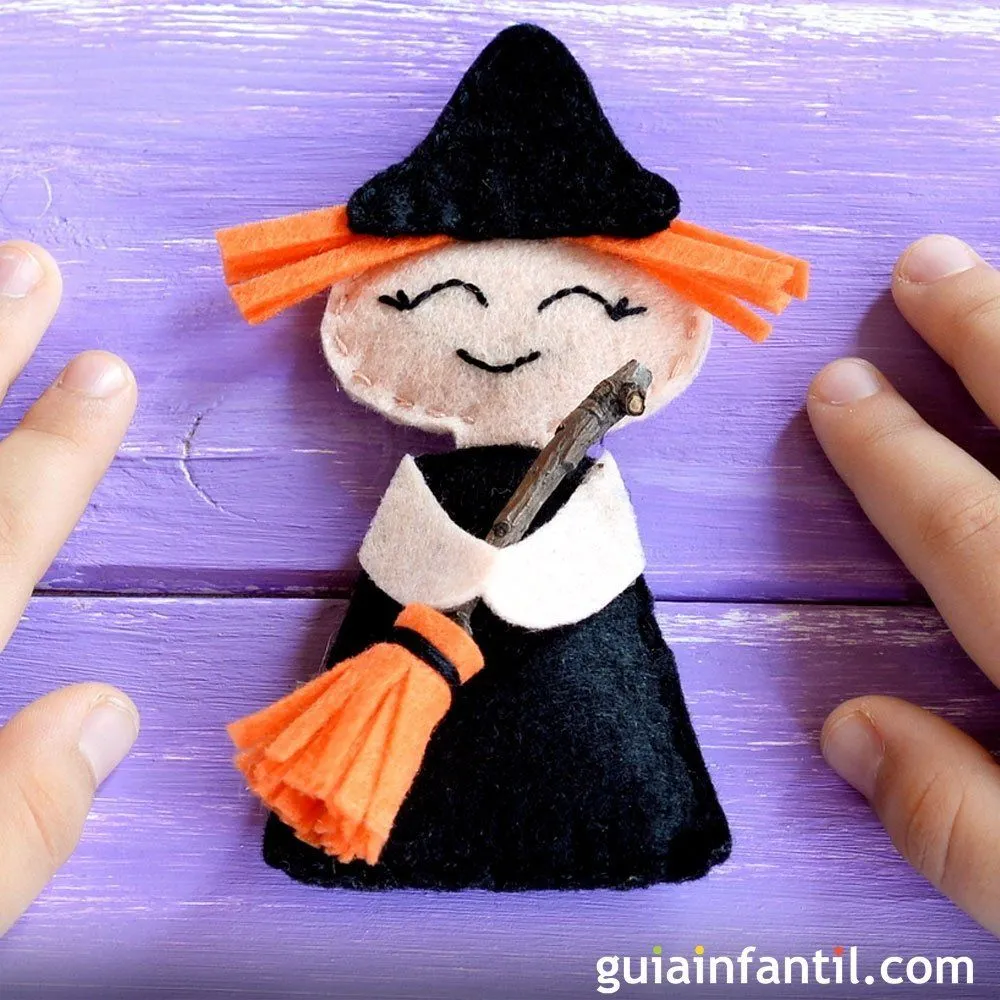 Muñeca de bruja. Manualidades con fieltro para Halloween Muñeca de bruja. Manualidades con fieltro para Halloween