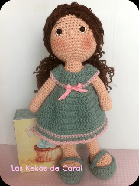 Nueva muñeca de crochet: Dina - Paperblog