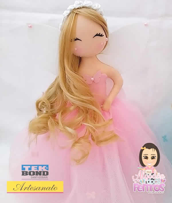 Muñeca de fieltro fácil de hacer y Moldes gratis Muñeca de fieltro fácil de hacer y Moldes gratis