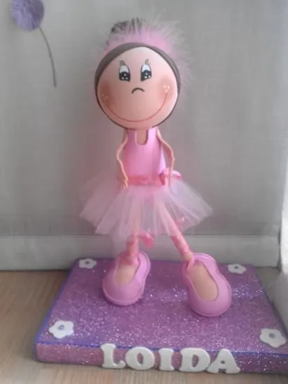 Muñeca fofucha bailarina de danza, con tutu, realizada en goma eva ... Muñeca fofucha bailarina de danza, con tutu, realizada en goma eva ...