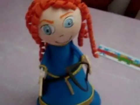 MUÑECA DE FOMI PARA CENTRO DE MESA INFANTIL - YouTube