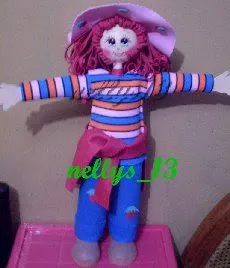 Las muñecas de Nellys...magia y encanto en foami.: Rosita fresita