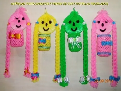 MUÑECAS PORTA PEINES Y GANCHOS DE CDS Y BOTELLAS RECICLADAS PASO A ...