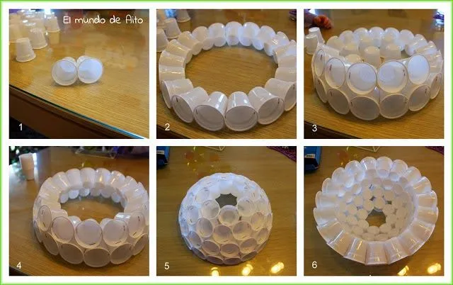 muñeco de nieve con vasos