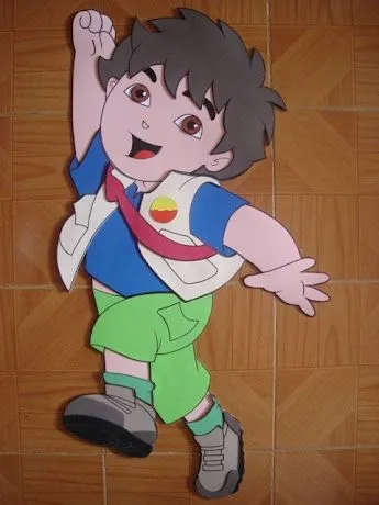 Decoracion en foamy variedad en personajes...