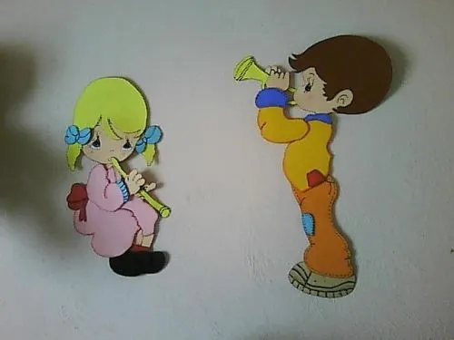 Muñecos en foami - Imagui
