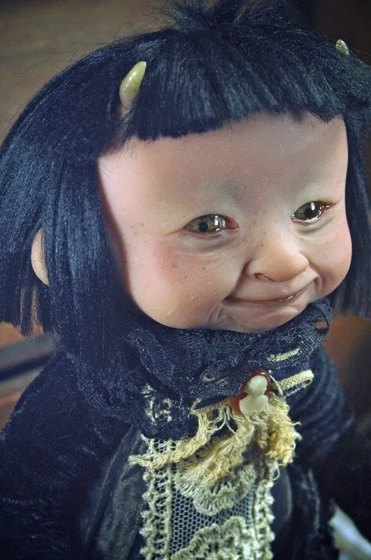 Muñecos raros - Imagui