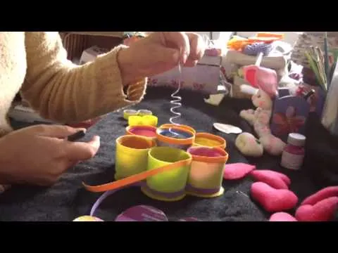 Muñecos Soft...flor porta botones reciclado 1/3 proyecto 26 - YouTube