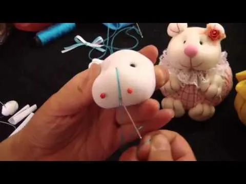 Muñecos soft...ositos con volado 2/5...proyecto 79 - YouTube Muñecos soft...ositos con volado 2/5...proyecto 79 - YouTube