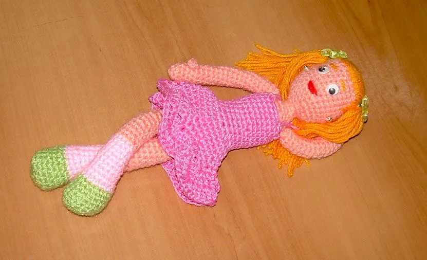 Tercera Muñequita tejida a crochet se fue a su casita | elrincondelana Tercera Muñequita tejida a crochet se fue a su casita | elrincondelana