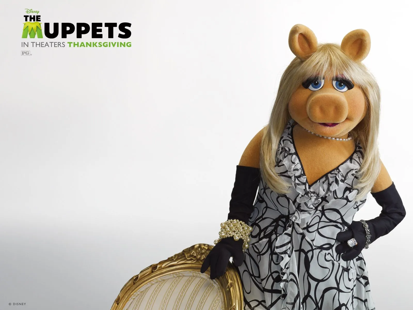 Los muppets peggy - Imagui
