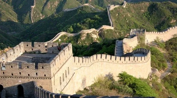 LA MURALLA DEL CHINA - SOCIEDAD VENEZOLANA DE ARTE INTERNACIONAL