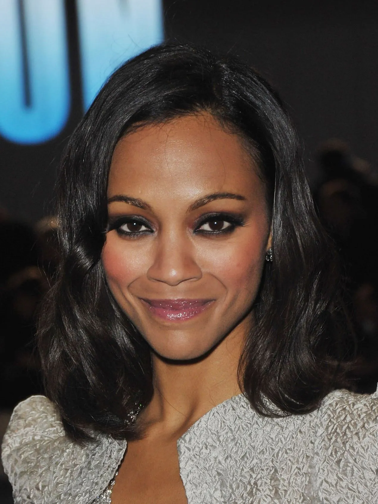 Musa do dia - Zoe Saldana - Dia de Beauté