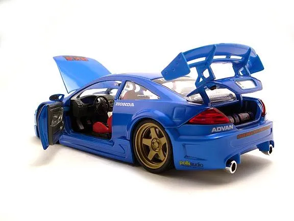 MUSCLE TUNERS: LOS MEJORES CARROS TUNEADOS A ESCALA MUSCLE TUNERS: LOS MEJORES CARROS TUNEADOS A ESCALA